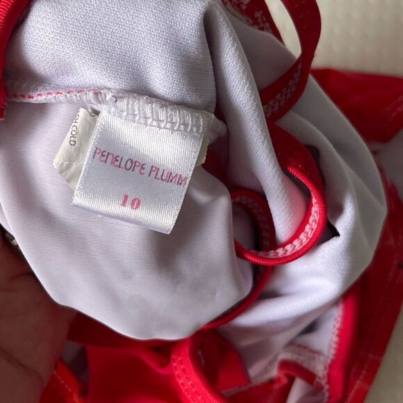 Girls 10 red and white Penelope Plumm poppy one piece swimsuit - Picture 4 of 5